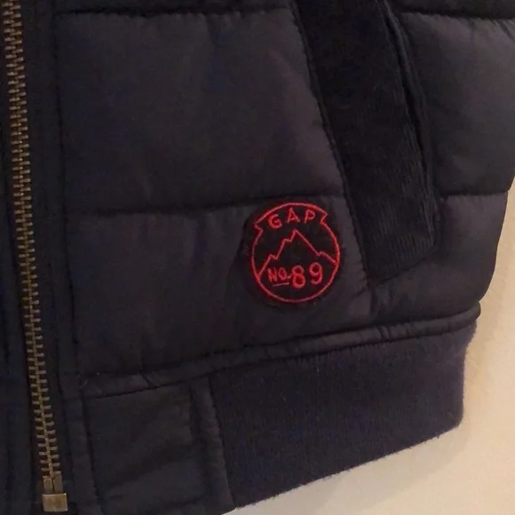 Baby Gap Puffer Vest Size 18-24 mos Boy Blue Corduroy Top and Pockets - Picture 2 of 10